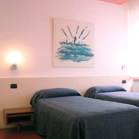 Hotel Oasi-3