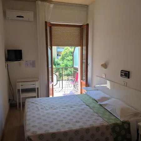 Hotel Luana-3