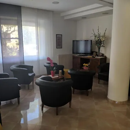 Hotel Luana-2