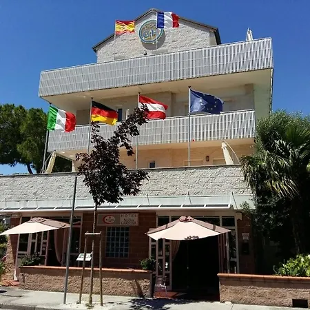 Hotel Nuova Graziosa-3