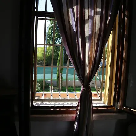 La Puraza Comfort Rooms-3