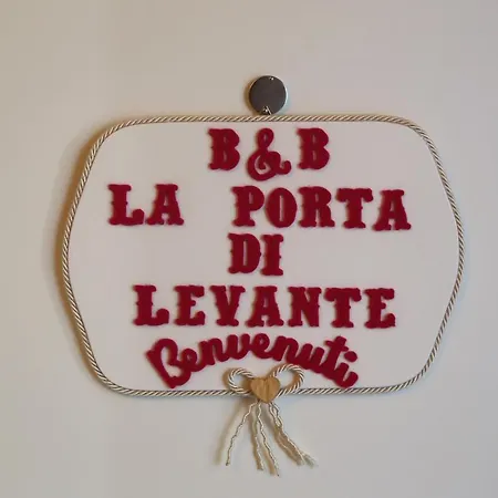 B&B La Porta di Levante-3