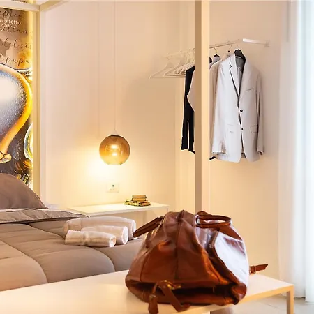 Marla'S Boutique Rooms-3