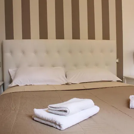 Maestrale Charme Rooms-3