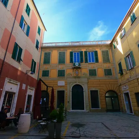 Central Savona B&B-2