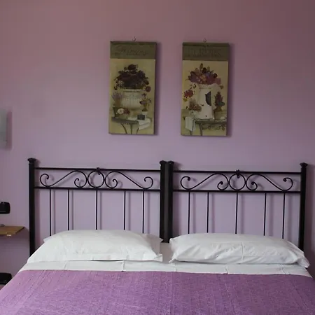 Piccola Perla Guest House-3