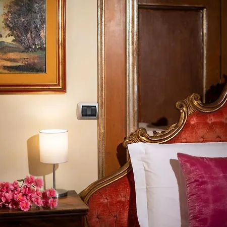 Gran Suite Piazza Maggiore - T&T communications-3