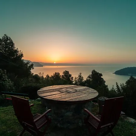 La Collina sul Mare-2