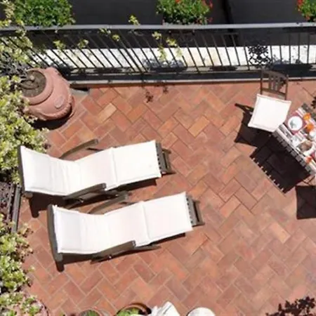 Residenza Del Duca Rooms&Apartments-2