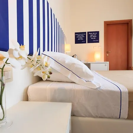 Mini Hotel-3