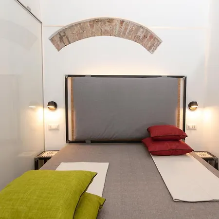 Bellamania B&B-2