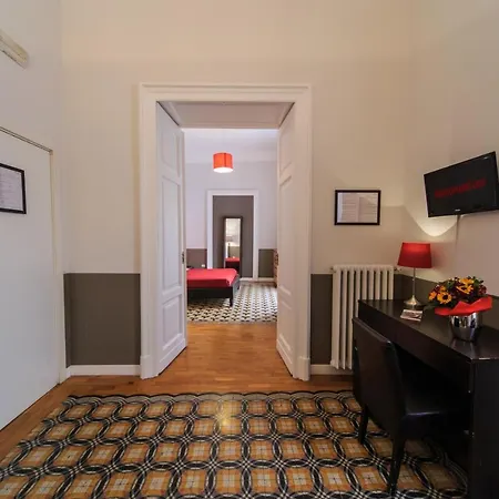 Spaccanapoli Comfort Suites-2