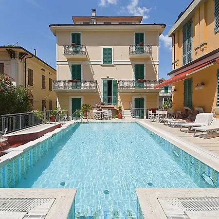 Hotel Maestoso-2
