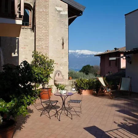 Albergo CAVALLINO 10-2