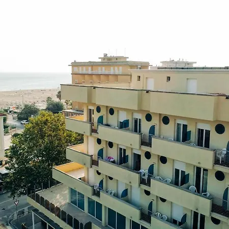 Hotel Beverly-2