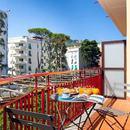 Torna a Surriento Suites-2