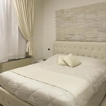 Royal Central Room-3