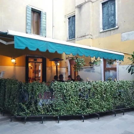 Guest House Al Milion-3