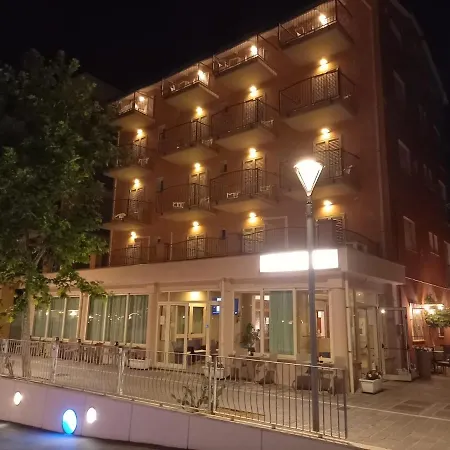Hotel Serafini-2