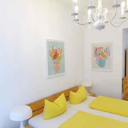 Pension Stoi Budget Guesthouse-2