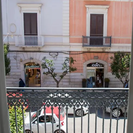Deas B&B-3