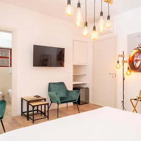 Marconi28suites-3