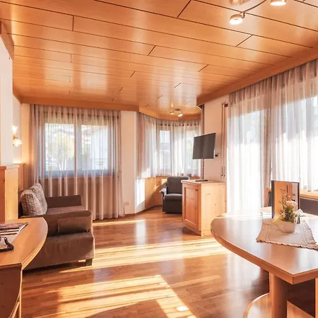Garni Residence Trocker-3