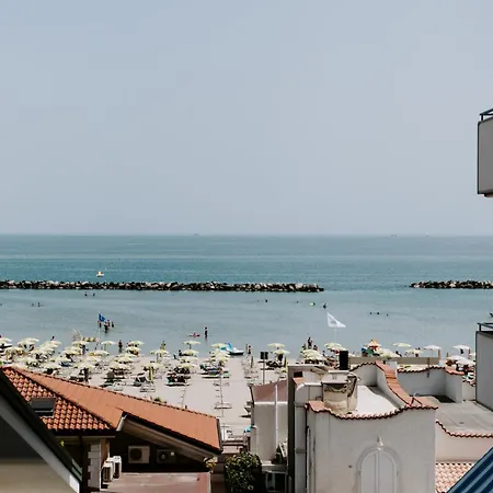 Hotel Edward-2