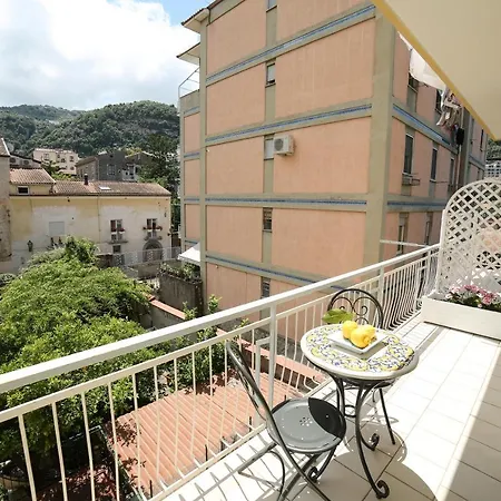 Sweet Sorrento Holidays-3