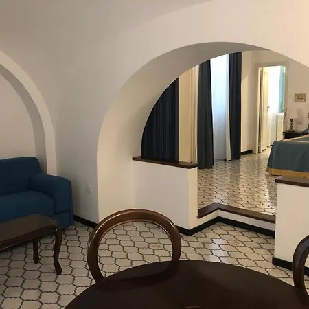 Hotel Residence Villa Igea Capri-3