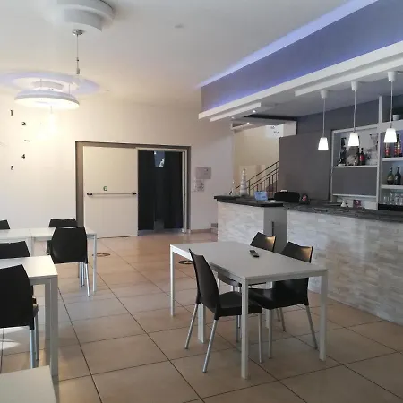 Hotel Oliver-3
