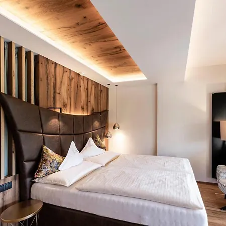 Hotel Santner Alpine Sport & Relax-3