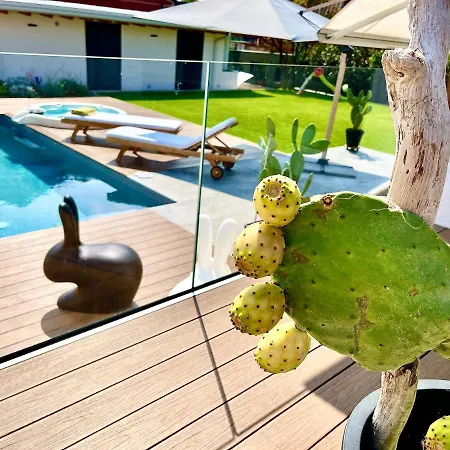 Other Garden - Luxury Bed And Breakfast-3