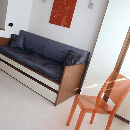 Hotel Oasi-2