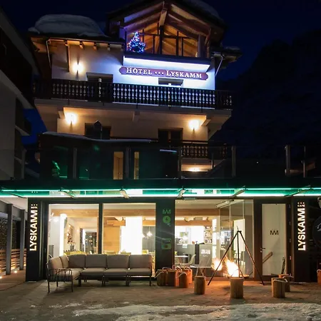 Hotel Lyskamm-2