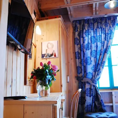 Hotel London-2
