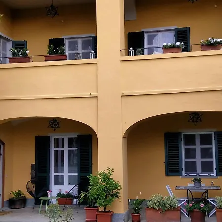 Bed&Breakfast Villa Camilla-2