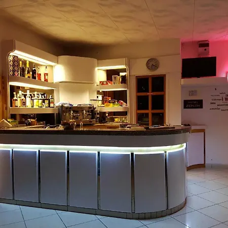Hotel Zenith-3