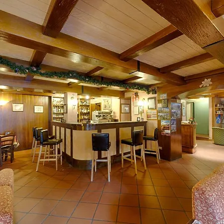 Hotel Edelweiss-3