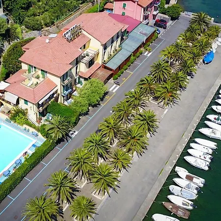 Hotel Della Baia-3