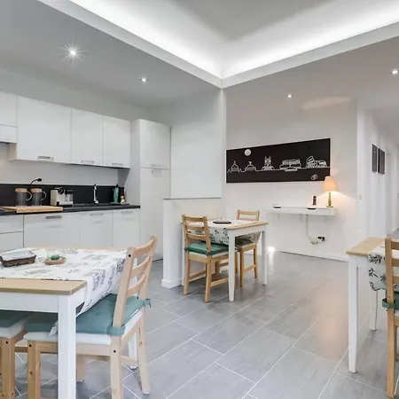 Av Domus Vatican St.Peter B&B-2