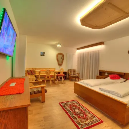 Hotel Serles Superior-3