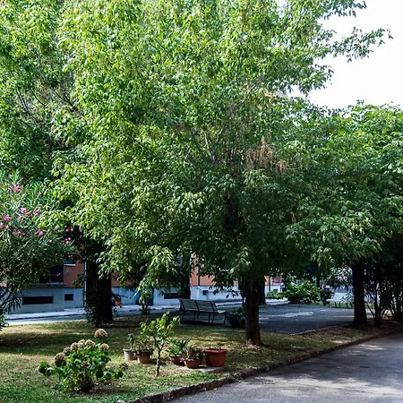 Lorenteggio 209-2