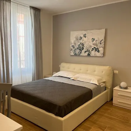 Levante Central Rooms-2