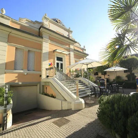 Euro B&B-2
