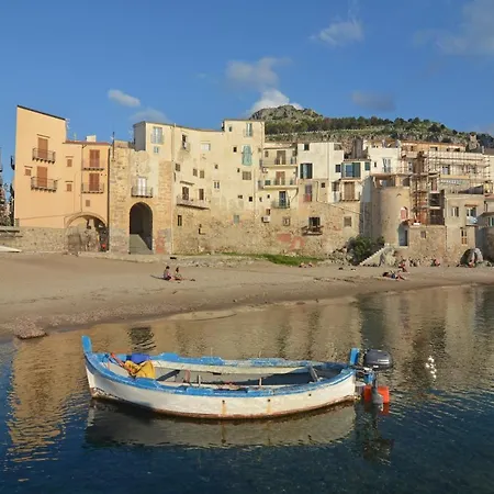 Luxury Suites Joy in Cefalù-2
