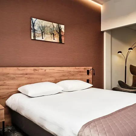 1891 Garni Hotel-2