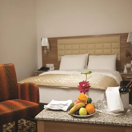 The City Hotel-2