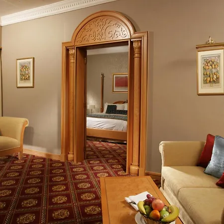 Chelsea Plaza Hotel-3