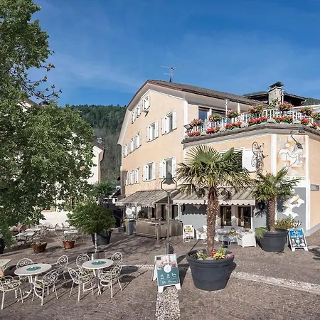 Hotel Weisse Lilie - B&B-3
